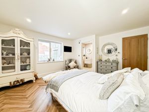 Photo 9- click for photo gallery